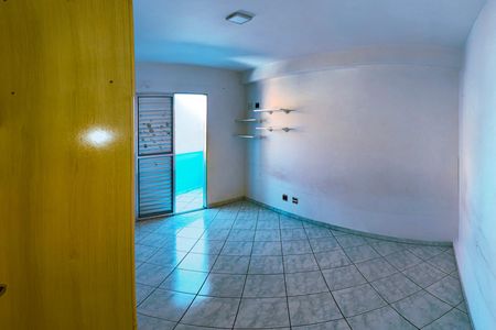 Casa para alugar com 3 quartos, 187m² em Jardim Maria Luiza, Taboão da Serra