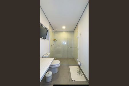 Banheiro de casa à venda com 2 quartos, 500m² em Brooklin, São Paulo
