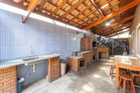 Apartamento à venda com 57m², 2 quartos e 1 vaga Apartamento à venda com 57m², 2 quartos e 1 vagaÁrea comum - Salão de festas