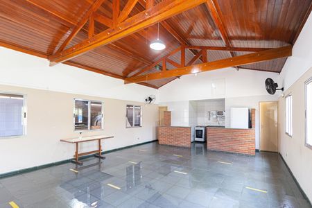 Apartamento à venda com 57m², 2 quartos e 1 vaga Apartamento à venda com 57m², 2 quartos e 1 vagaÁrea comum - Salão de festas