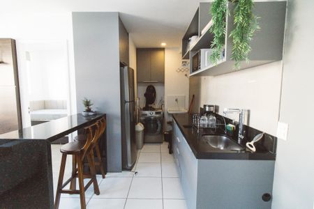 Apartamento para alugar com 34m², 2 quartos e sem vaga Apartamento para alugar com 34m², 2 quartos e sem vagaCozinha e Área de Serviço