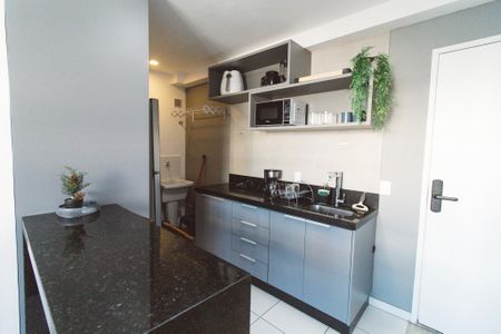 Apartamento para alugar com 34m², 2 quartos e sem vaga Apartamento para alugar com 34m², 2 quartos e sem vagaCozinha e Área de Serviço