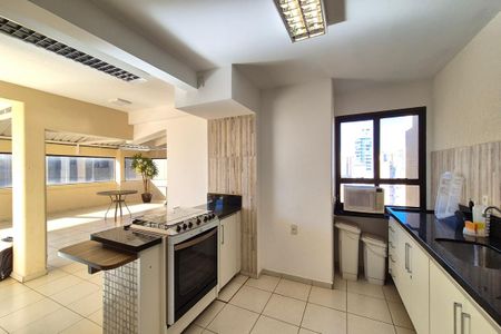 Apartamento para alugar com 160m², 3 quartos e 2 vagas Apartamento para alugar com 160m², 3 quartos e 2 vagasCozinha / Salão de Festa