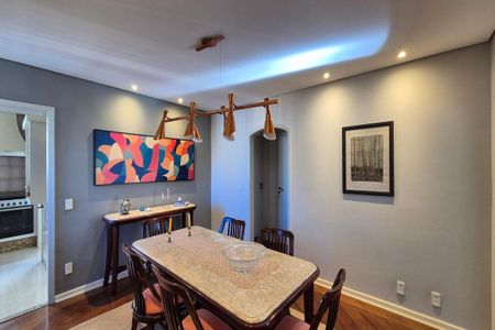 Apartamento para alugar com 160m², 3 quartos e 2 vagas Apartamento para alugar com 160m², 3 quartos e 2 vagasSala de Jantar