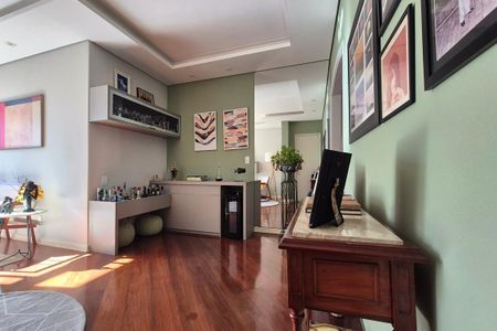 Apartamento para alugar com 160m², 3 quartos e 2 vagas Apartamento para alugar com 160m², 3 quartos e 2 vagasSala