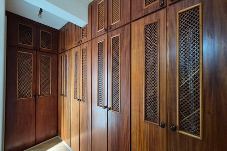 Apartamento para alugar com 160m², 3 quartos e 2 vagas Apartamento para alugar com 160m², 3 quartos e 2 vagasDetalhe da Suíte