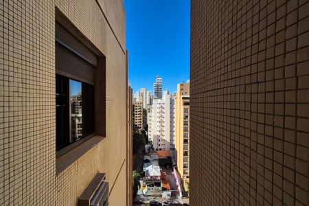 Apartamento para alugar com 160m², 3 quartos e 2 vagas Apartamento para alugar com 160m², 3 quartos e 2 vagasVista da Sala de Jantar