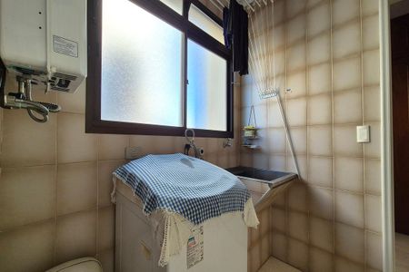 Apartamento para alugar com 160m², 3 quartos e 2 vagas Apartamento para alugar com 160m², 3 quartos e 2 vagasÁrea de Serviço