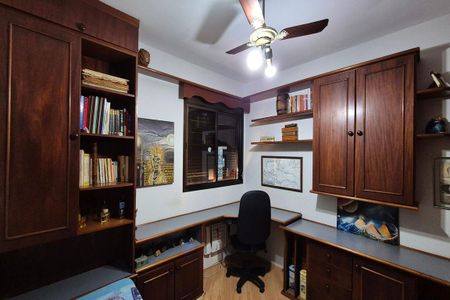 Apartamento para alugar com 160m², 3 quartos e 2 vagas Apartamento para alugar com 160m², 3 quartos e 2 vagasQuarto 2