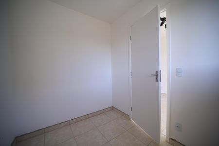 Quarto 1 de apartamento para alugar com 2 quartos, 40m² em Jardim Maringa, São Paulo