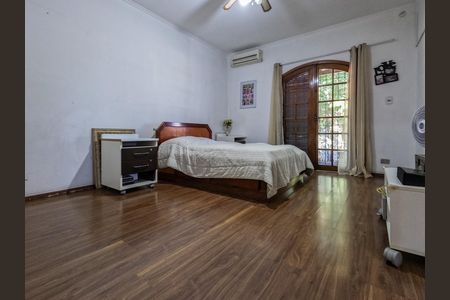 Casa para alugar com 296m², 3 quartos e 4 vagas