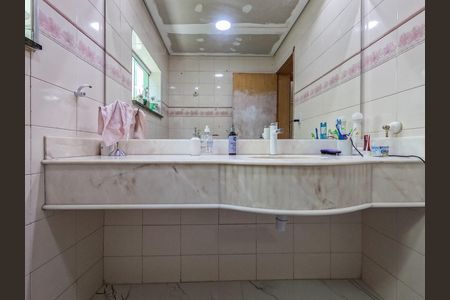 Casa para alugar com 296m², 3 quartos e 4 vagas