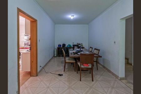 Casa para alugar com 296m², 3 quartos e 4 vagas