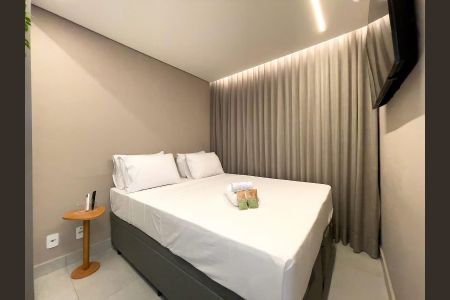 Quarto de apartamento para alugar com 2 quartos, 40m² em Cidade Jardim, São Paulo