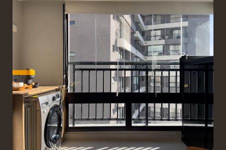 Varanda de apartamento para alugar com 2 quartos, 40m² em Cidade Jardim, São Paulo