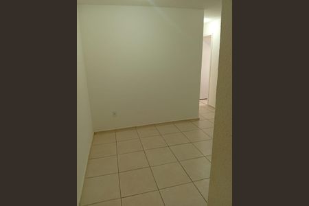 Apartamento para alugar com 2 quartos, 50m² em Vila Ouro Preto, Duque de Caxias
