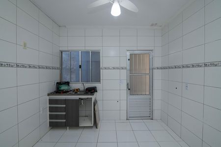 Casa para alugar com 250m², 3 quartos e 3 vagas Casa para alugar com 250m², 3 quartos e 3 vagasCozinha