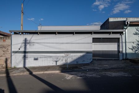 Fachada de casa para alugar com 3 quartos, 250m² em Jardim Terras de Santo Antonio, Hortolândia