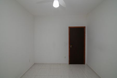Casa para alugar com 250m², 3 quartos e 3 vagas Casa para alugar com 250m², 3 quartos e 3 vagasQuarto 2