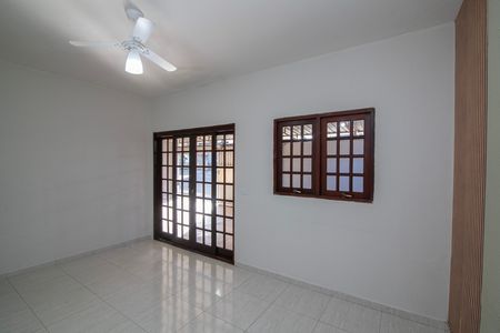 Sala de casa para alugar com 3 quartos, 250m² em Jardim Terras de Santo Antonio, Hortolândia