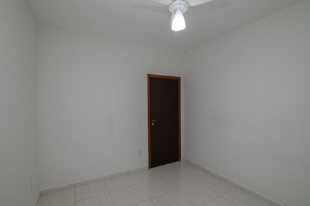 Casa para alugar com 250m², 3 quartos e 3 vagas Casa para alugar com 250m², 3 quartos e 3 vagasQuarto 2