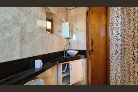 Apartamento para alugar com 62m², 2 quartos e 1 vaga Apartamento para alugar com 62m², 2 quartos e 1 vagaBanheiro