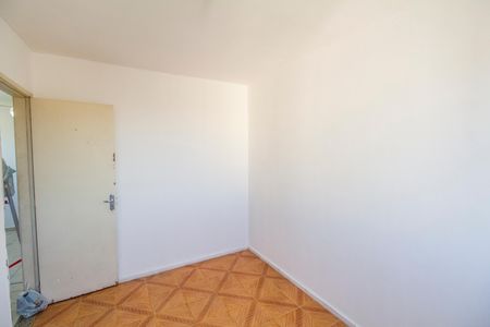 Quarto 2 de apartamento para alugar com 2 quartos, 60m² em Realengo, Rio de Janeiro