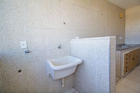Apartamento para alugar com 60m², 2 quartos e 1 vaga Apartamento para alugar com 60m², 2 quartos e 1 vagaCozinha e Área de Serviço