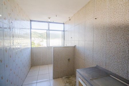 Apartamento para alugar com 60m², 2 quartos e 1 vaga Apartamento para alugar com 60m², 2 quartos e 1 vagaCozinha e Área de Serviço