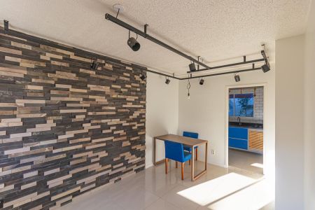 Casa de condomínio para alugar com 100m², 2 quartos e 1 vagaSala