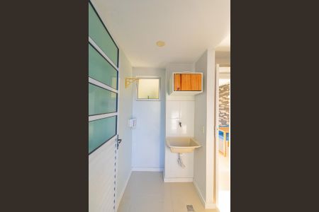 Área de serviço de casa de condomínio para alugar com 2 quartos, 100m² em Igara, Canoas