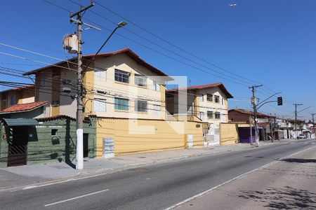 Apartamento para alugar com 58m², 2 quartos e 1 vaga Apartamento para alugar com 58m², 2 quartos e 1 vagaFachada