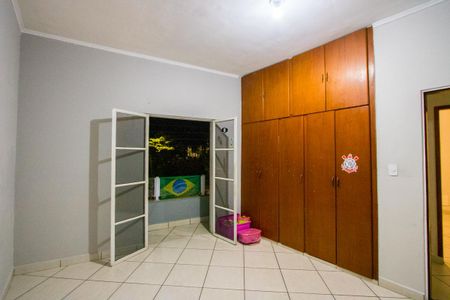 Casa para alugar com 100m², 3 quartos e 1 vagaQuarto 1