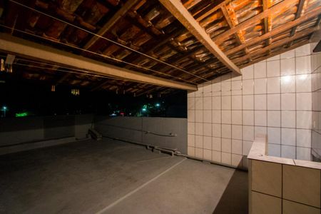 Casa para alugar com 100m², 3 quartos e 1 vagaÁrea de serviço
