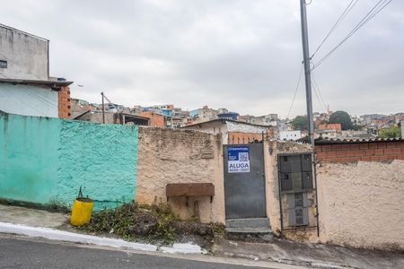 Fachada + placa  de casa para alugar com 1 quarto, 30m² em Jardim Sul Sao Paulo, São Paulo