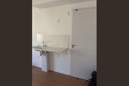 Cozinha de kitnet/studio para alugar com 1 quarto, 21m² em Bela Vista, São Paulo