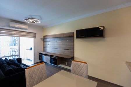Sala de apartamento para alugar com 2 quartos, 55m² em Centro, Campinas
