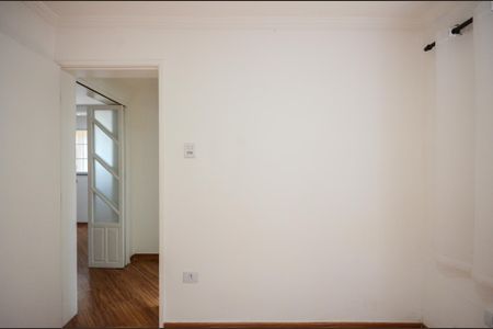 Quarto de casa para alugar com 1 quarto, 50m² em Moinho Velho, São Paulo