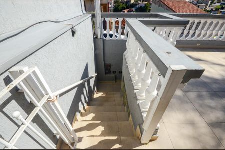 Escada de casa para alugar com 1 quarto, 50m² em Moinho Velho, São Paulo