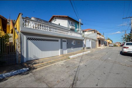 Casa para alugar com 50m², 1 quarto e sem vaga Casa para alugar com 50m², 1 quarto e sem vagaFachada
