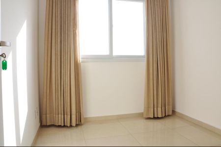 Apartamento à venda com 47m², 2 quartos e 1 vaga Apartamento à venda com 47m², 2 quartos e 1 vagaDetalhe - Quarto 02