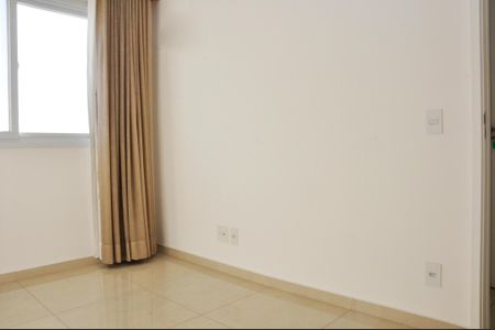 Apartamento à venda com 47m², 2 quartos e 1 vaga Apartamento à venda com 47m², 2 quartos e 1 vagaDetalhe - Quarto 01