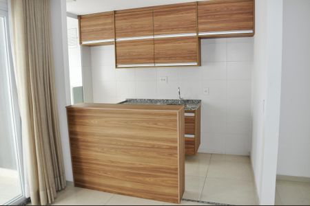 Apartamento à venda com 47m², 2 quartos e 1 vaga Apartamento à venda com 47m², 2 quartos e 1 vagaDetalhe - Cozinha Americana