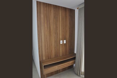 Apartamento à venda com 47m², 2 quartos e 1 vaga Apartamento à venda com 47m², 2 quartos e 1 vagaDetalhe - Sala e Sala de Jantar