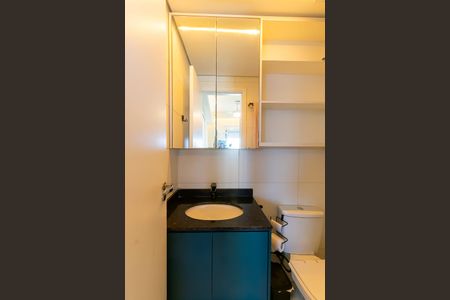Banheiro de apartamento para alugar com 1 quarto, 32m² em Parque da Vila Prudente, São Paulo