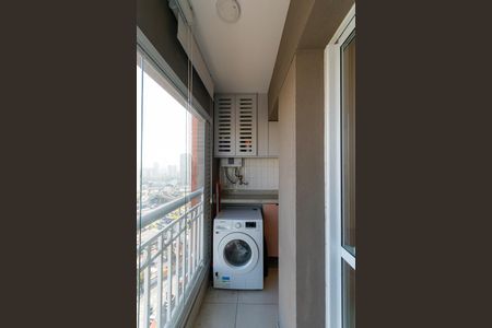 Apartamento para alugar com 32m², 1 quarto e 1 vaga Apartamento para alugar com 32m², 1 quarto e 1 vagaVaranda
