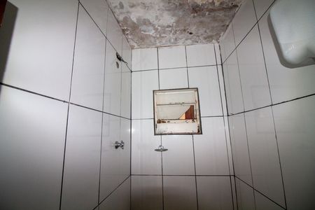 Casa para alugar com 70m², 1 quarto e 1 vaga Casa para alugar com 70m², 1 quarto e 1 vagaBanheiro