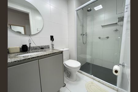 Apartamento à venda com 68m², 3 quartos e 1 vaga Apartamento à venda com 68m², 3 quartos e 1 vagaBanheiro 2