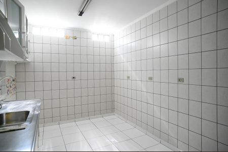 Casa para alugar com 40m², 1 quarto e 1 vaga Casa para alugar com 40m², 1 quarto e 1 vagaCozinha