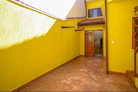 Casa para alugar com 40m², 1 quarto e 1 vaga Casa para alugar com 40m², 1 quarto e 1 vagaQuintal